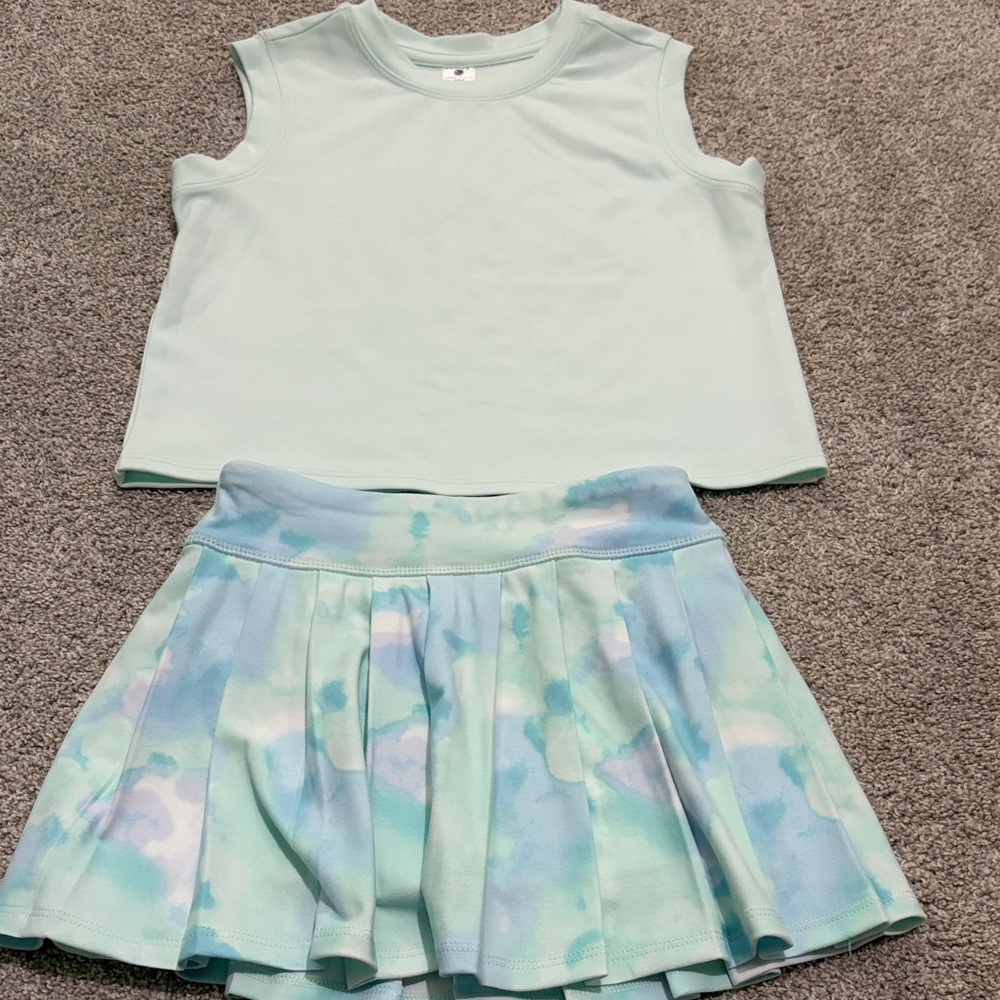 NWOT Yogalicious Set